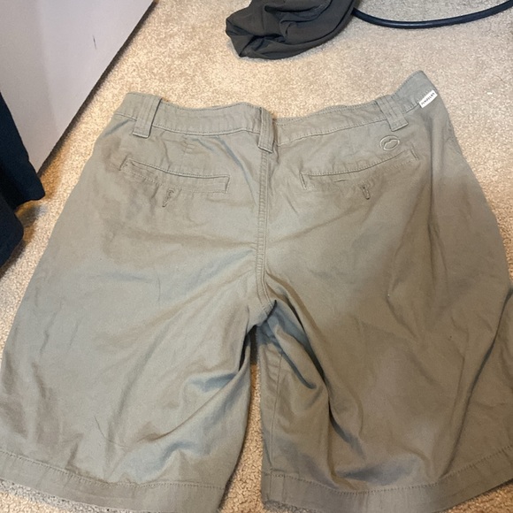 Magellan Shorts. - Picture 2 of 2